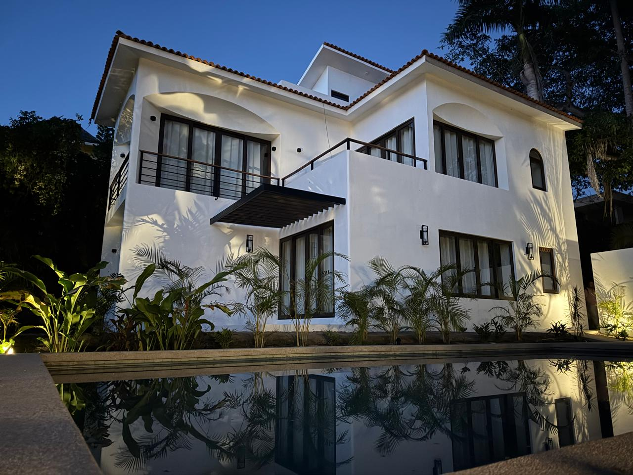 Encantada / Casa Ron